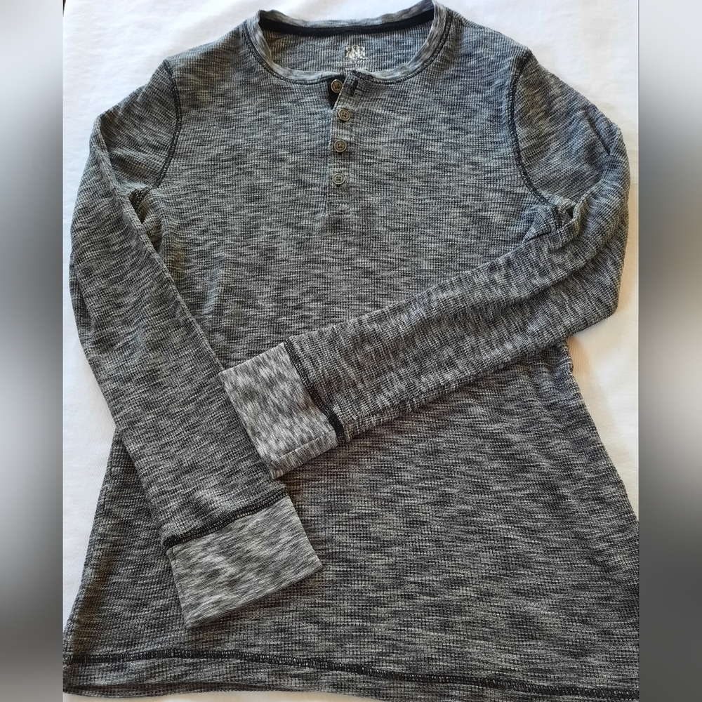 Rock & Republic henley size L
